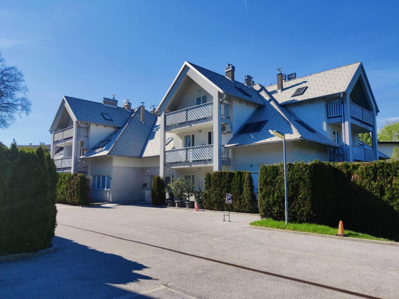 Sunshine Apartment Bled Bagian luar foto